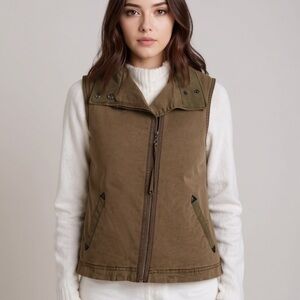 Anthropologie Marrakech Moss Green
Canyon Sherpa Shearling Vest Size S